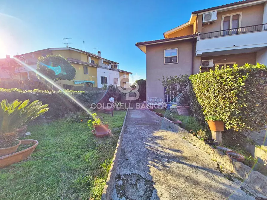 Immagine 9 di Villa in vendita  in Via Cardinale Angelo Quaglia a Tarquinia