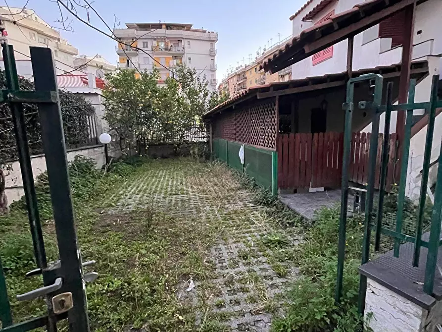 Immagine 3 di Ufficio in vendita  in VIA PITTORE a San Giorgio A Cremano