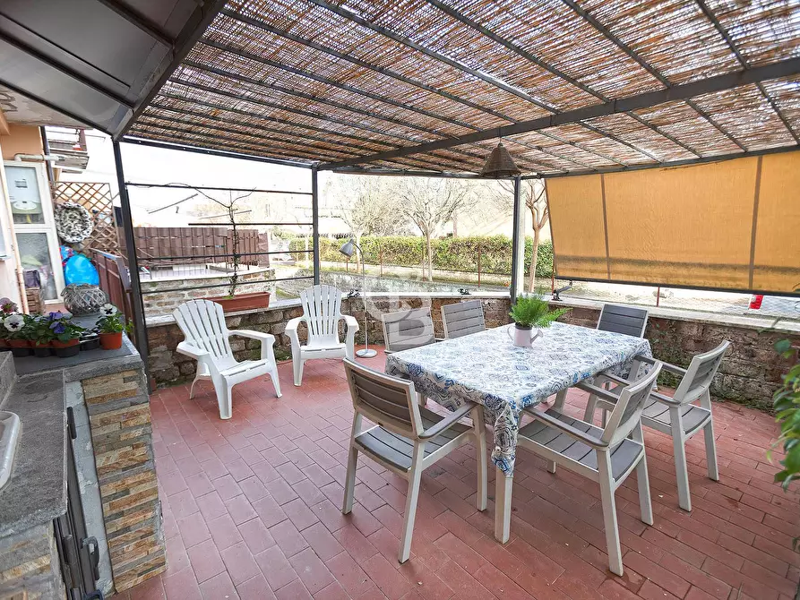 Immagine 9 di Appartamento in vendita  in Via delle Canicole a Capranica