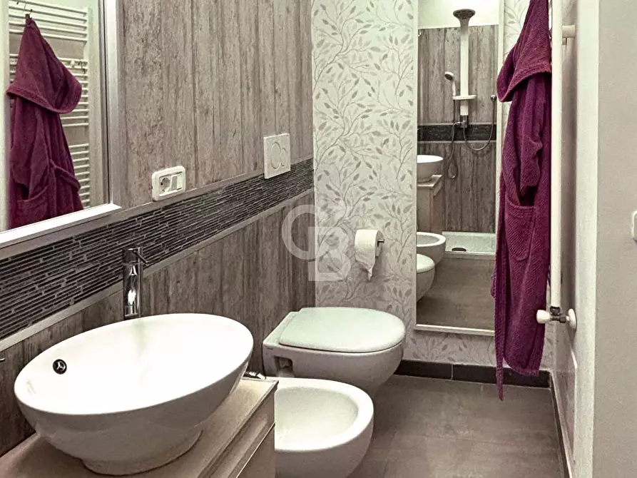 Immagine 17 di Appartamento in vendita  in Via delle Canicole a Capranica