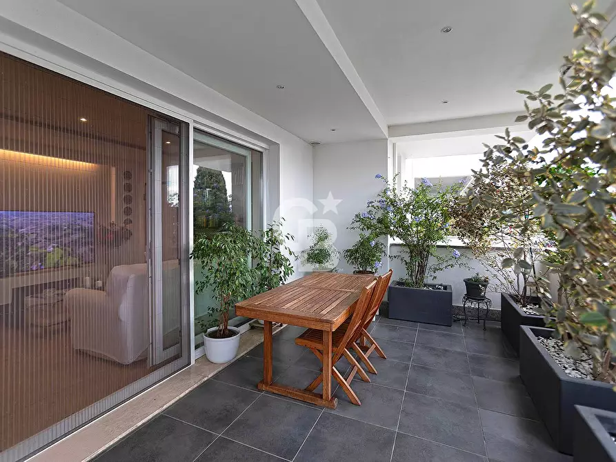 Immagine 1 di Appartamento in vendita  in Via Orio Vergani a Viterbo