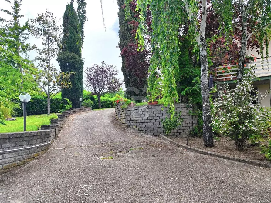 Immagine 22 di Villa in vendita  in Strada Costa Volpara a Viterbo