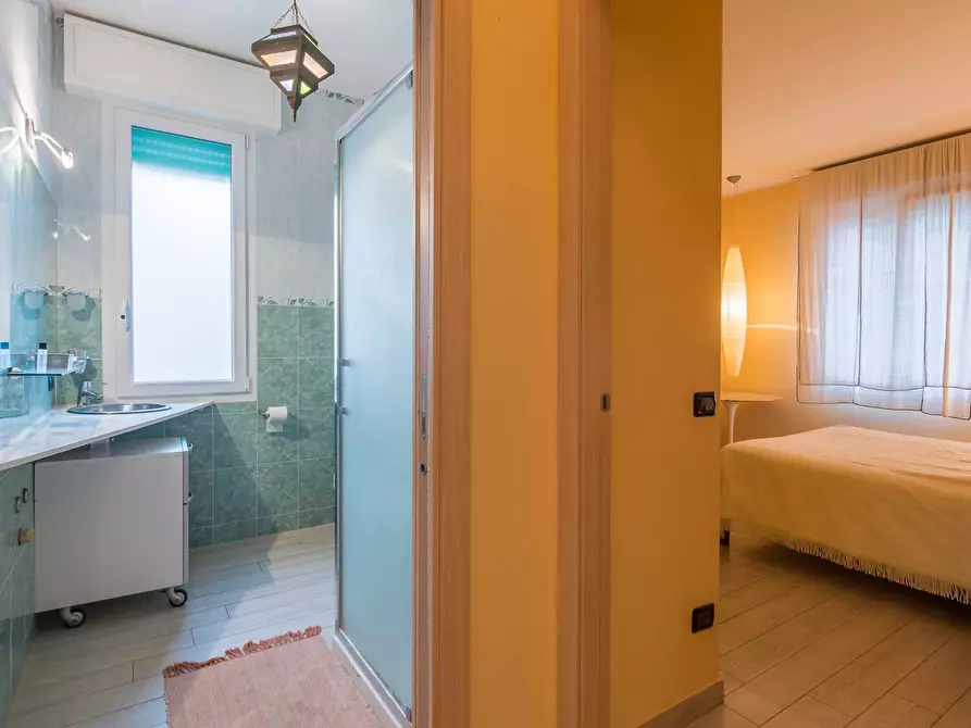 Immagine 16 di Appartamento in vendita  in Via Emanuele Filiberto a Gabicce Mare