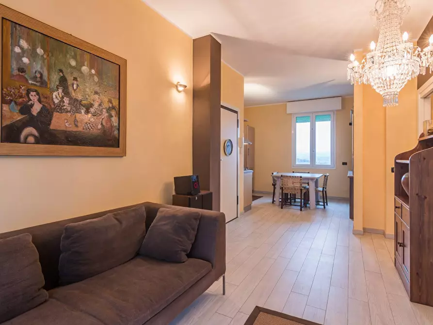 Immagine 4 di Appartamento in vendita  in Via Emanuele Filiberto a Gabicce Mare