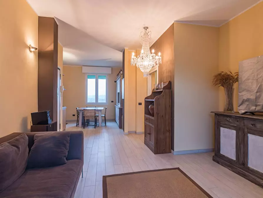 Immagine 5 di Appartamento in vendita  in Via Emanuele Filiberto a Gabicce Mare