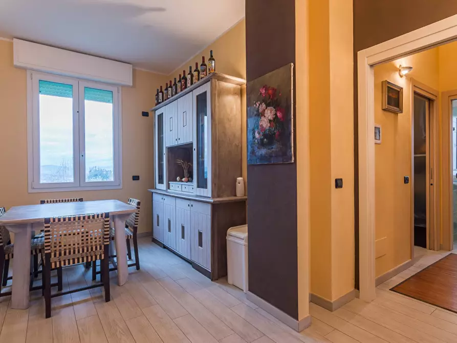 Immagine 10 di Appartamento in vendita  in Via Emanuele Filiberto a Gabicce Mare