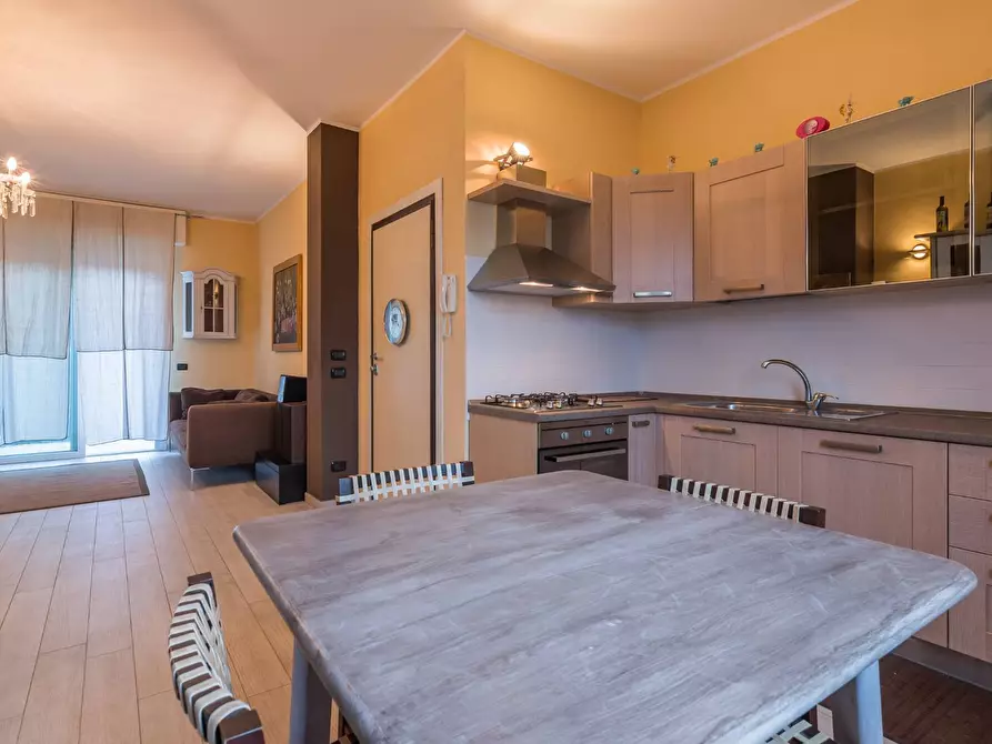 Immagine 11 di Appartamento in vendita  in Via Emanuele Filiberto a Gabicce Mare