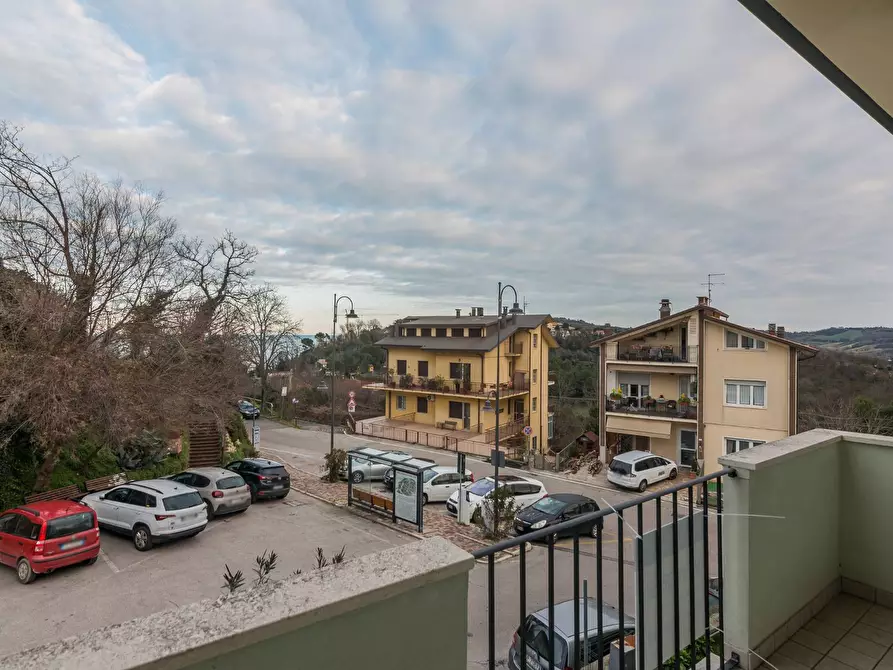 Immagine 21 di Appartamento in vendita  in Via Emanuele Filiberto a Gabicce Mare