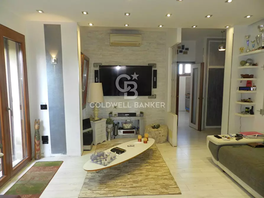 Immagine 9 di Attico in vendita  in Via Giulio Cesare a Santa Marinella