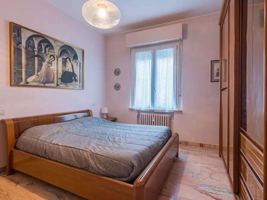 Immagine 9 di Appartamento in vendita  in Via Commandino a Pesaro