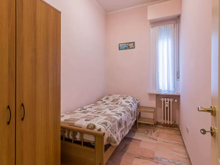 Immagine 14 di Appartamento in vendita  in Via Commandino a Pesaro