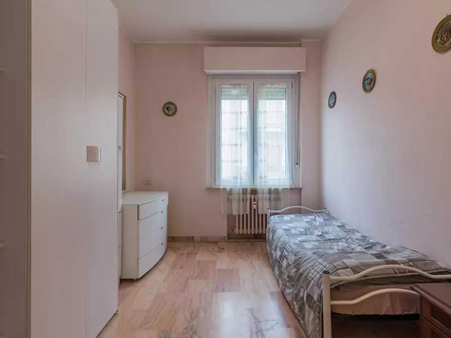 Immagine 16 di Appartamento in vendita  in Via Commandino a Pesaro