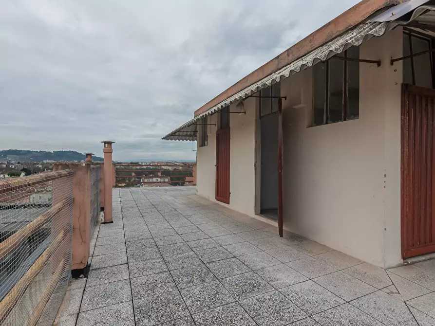 Immagine 19 di Appartamento in vendita  in Via Commandino a Pesaro
