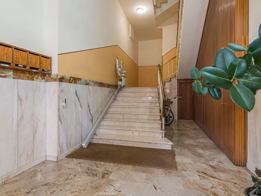 Immagine 22 di Appartamento in vendita  in Via Commandino a Pesaro