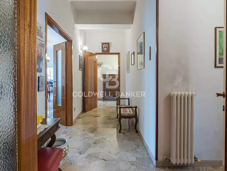 Immagine 2 di Appartamento in vendita  in Via Mille a Riccione