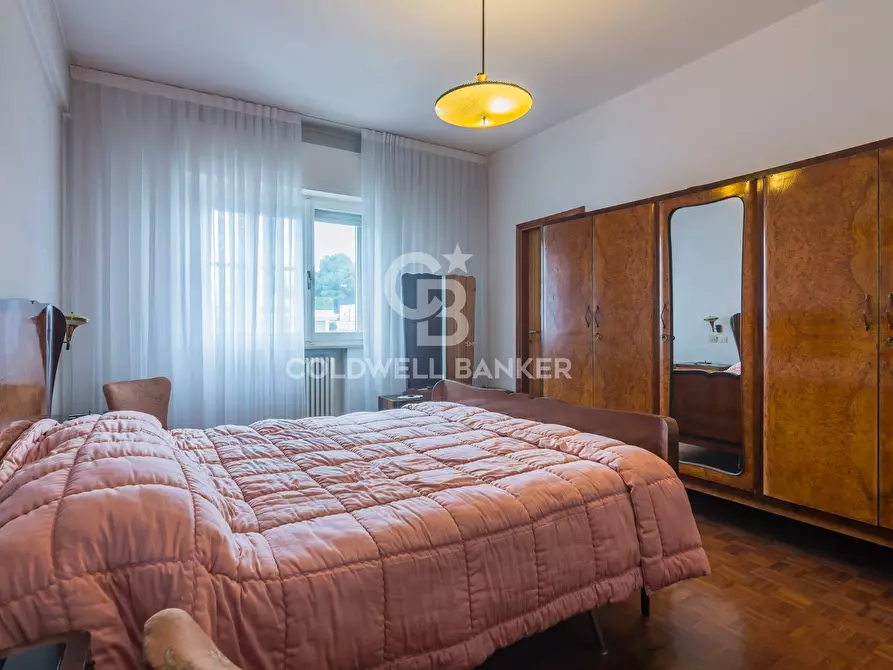 Immagine 13 di Appartamento in vendita  in Via Mille a Riccione