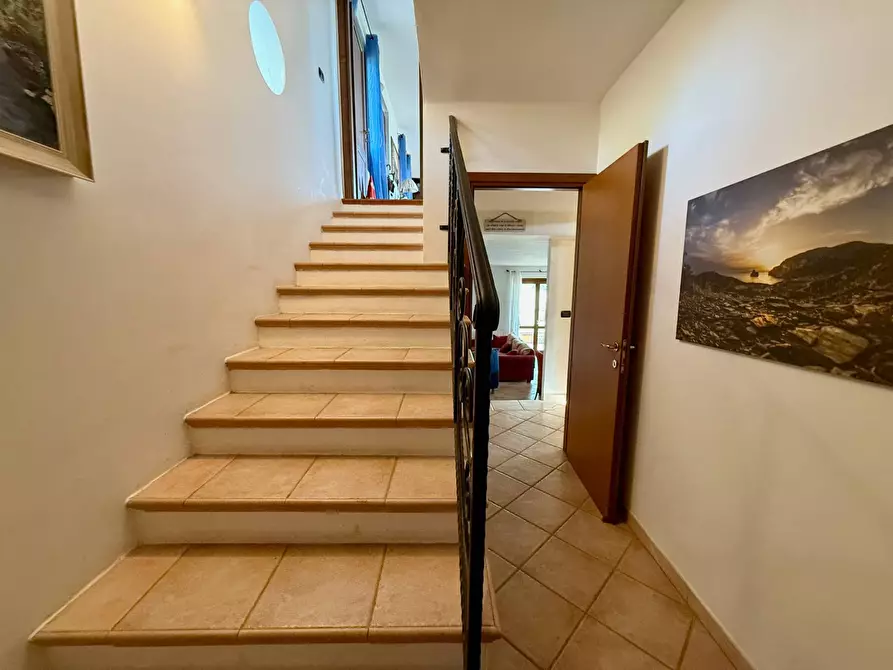 Immagine 24 di Villa in vendita  in VIA DEL GIGLIO a Olbia