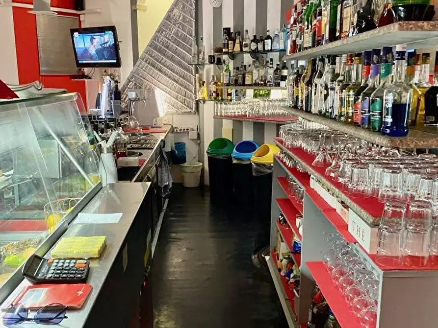 Immagine 9 di Bar / Ristorante in affitto  in Baja Sardinia - Via dei Pini a Arzachena