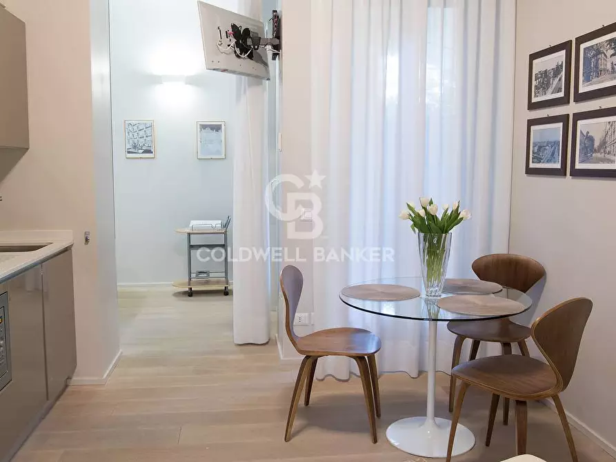 Immagine 1 di Appartamento in vendita  in Via Vittorio Veneto a Milano