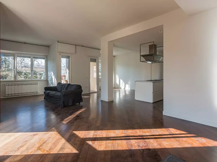 Immagine 3 di Appartamento in vendita  in Via Pisacane a Cattolica