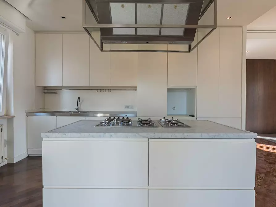 Immagine 11 di Appartamento in vendita  in Via Pisacane a Cattolica