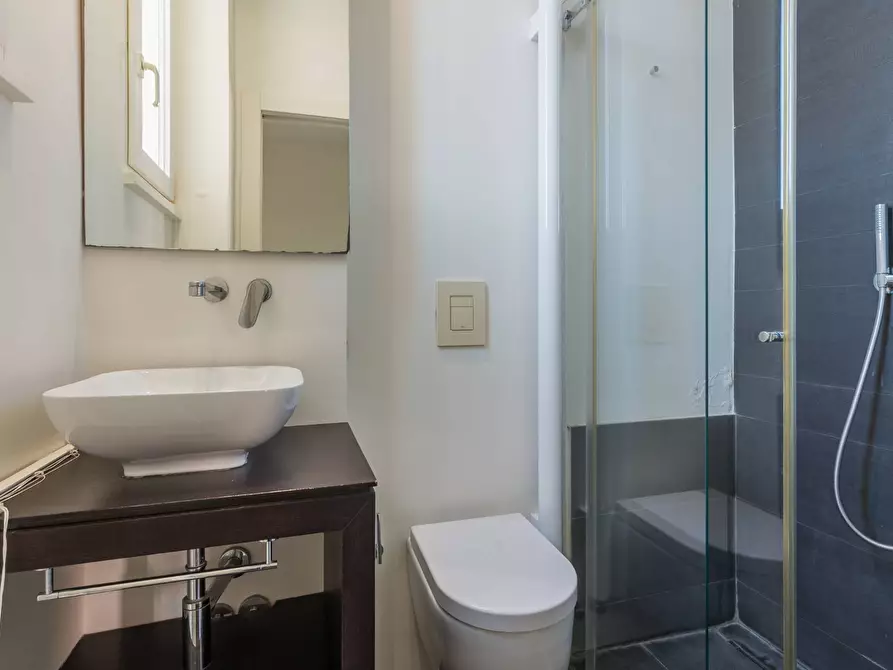 Immagine 26 di Appartamento in vendita  in Via Pisacane a Cattolica