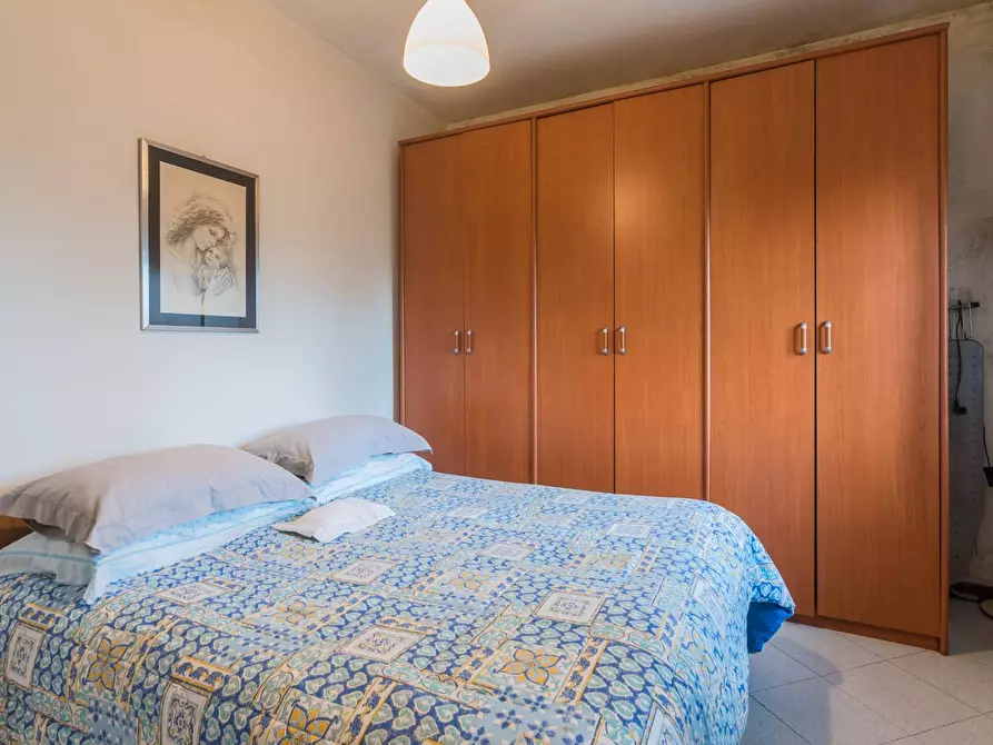 Immagine 8 di Appartamento in vendita  in Via Caprera a Riccione