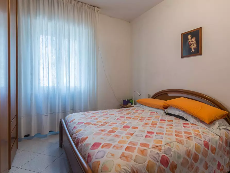 Immagine 10 di Appartamento in vendita  in Via Caprera a Riccione