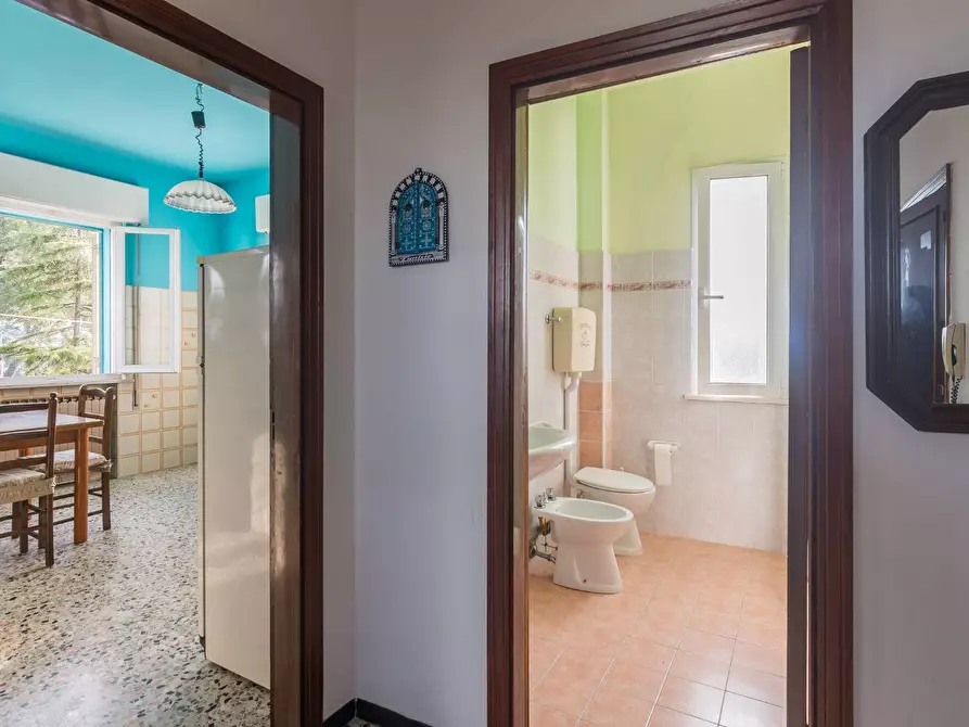 Immagine 7 di Appartamento in vendita  in Via Caprera a Riccione