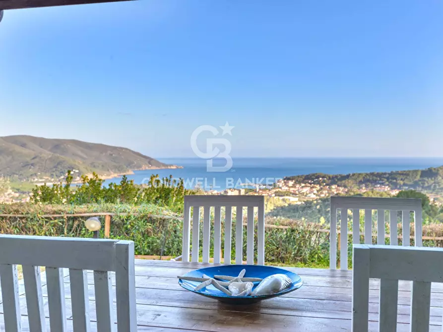 Immagine 1 di Appartamento in vendita  in Via di San Piero a Campo Nell'elba