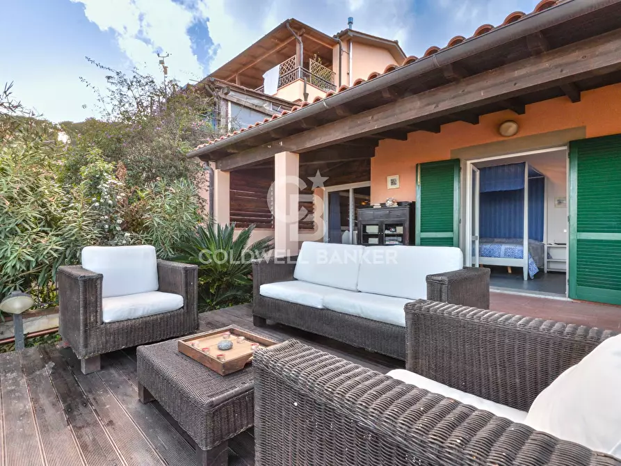 Immagine 9 di Appartamento in vendita  in Via di San Piero a Campo Nell'elba