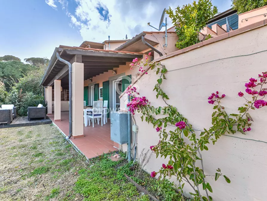 Immagine 26 di Appartamento in vendita  in Via di San Piero a Campo Nell'elba