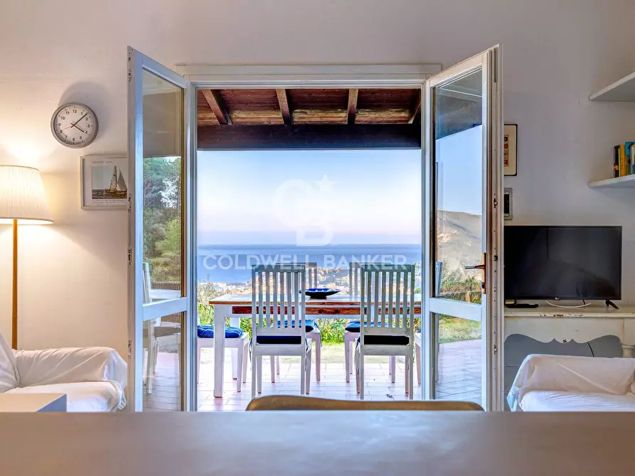 Immagine 2 di Appartamento in vendita  in Via di San Piero a Campo Nell'elba