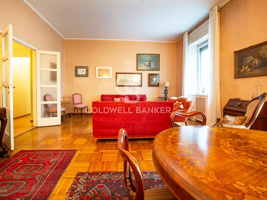 Immagine 4 di Appartamento in vendita  in Viale Piave a Milano