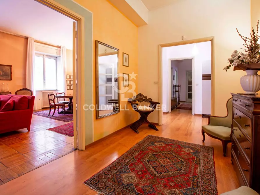 Immagine 5 di Appartamento in vendita  in Viale Piave a Milano