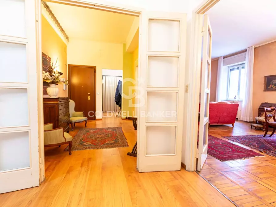 Immagine 6 di Appartamento in vendita  in Viale Piave a Milano