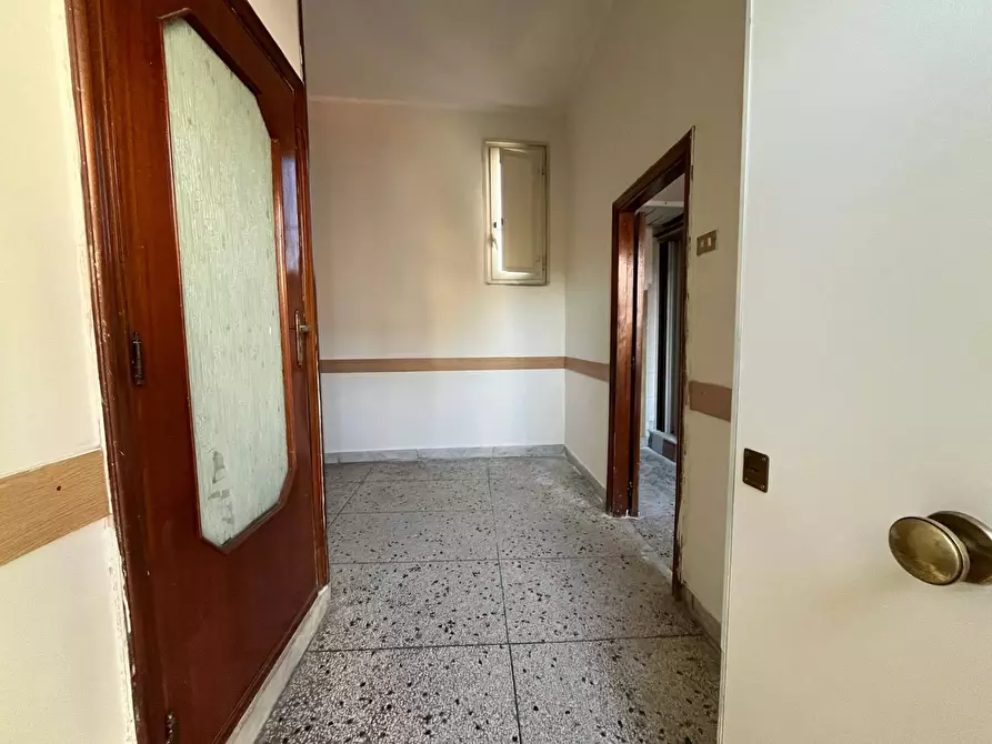 Immagine 5 di Appartamento in vendita  in Via Principe Di Napoli a Napoli