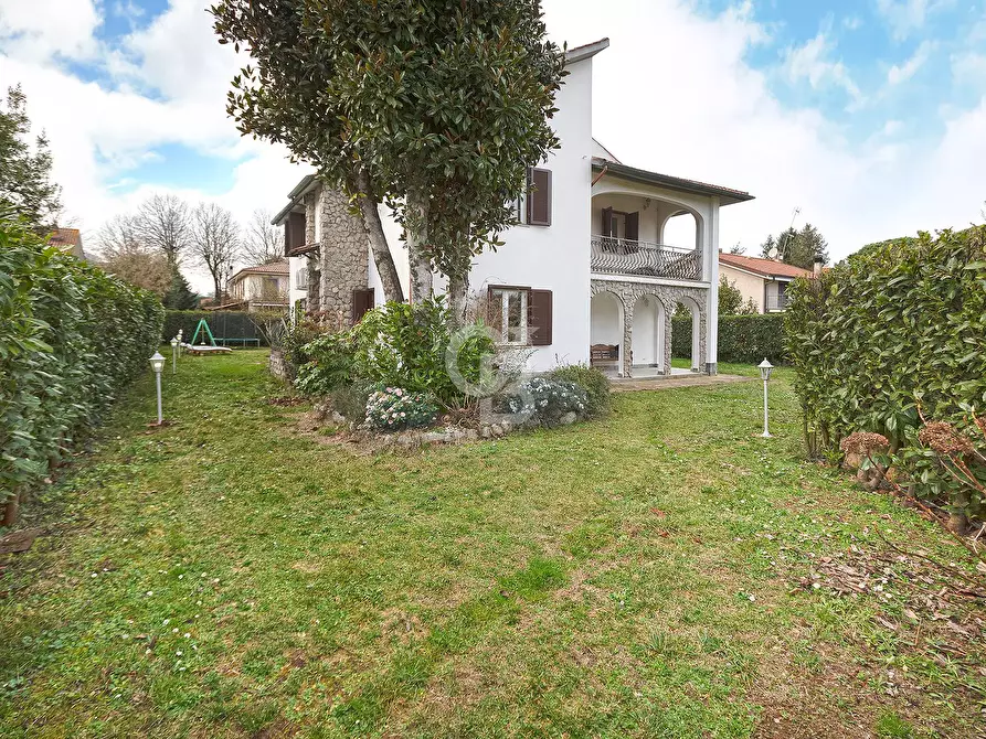 Immagine 13 di Villa in vendita  in Piazza Vascella a Ronciglione