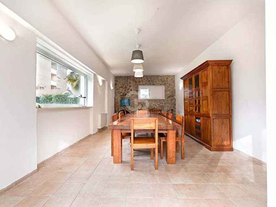 Immagine 19 di Villa in vendita  in Piazza Vascella a Ronciglione