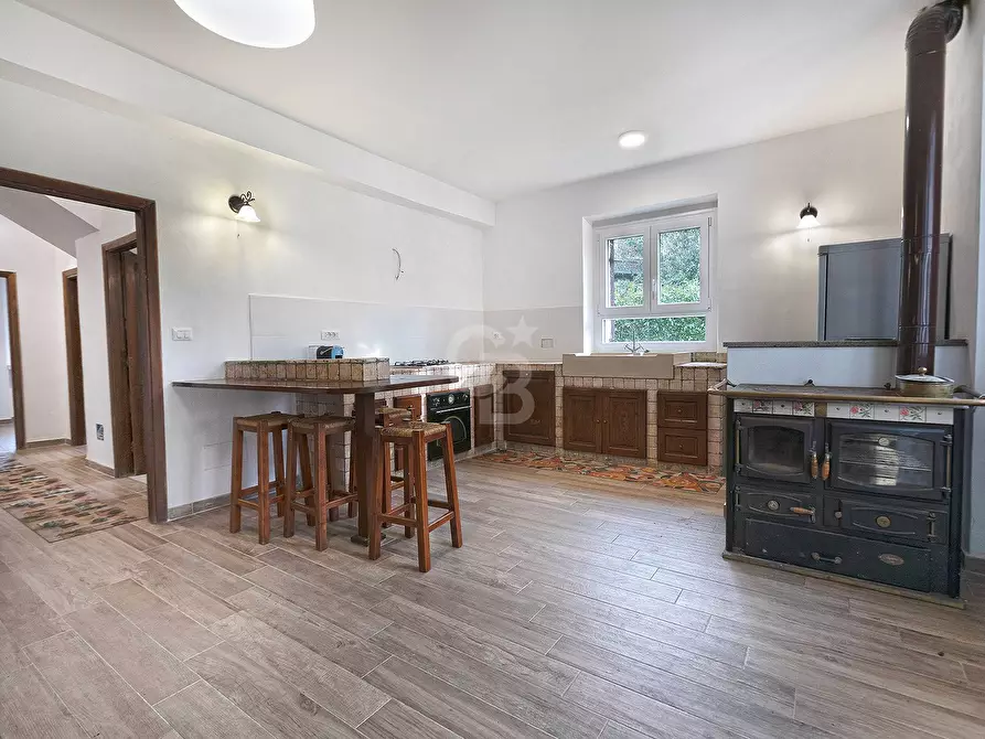 Immagine 23 di Villa in vendita  in Piazza Vascella a Ronciglione