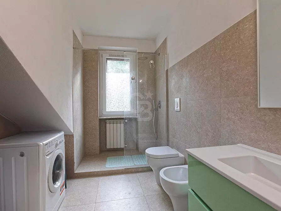 Immagine 27 di Villa in vendita  in Piazza Vascella a Ronciglione