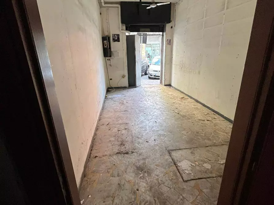 Immagine 2 di Negozio in affitto  in VIA MARIO ZINNO a San Giorgio A Cremano