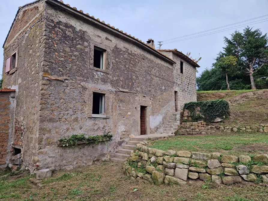Immagine 6 di Rustico / casale in vendita  in Strada Mazzatosta a Vitorchiano