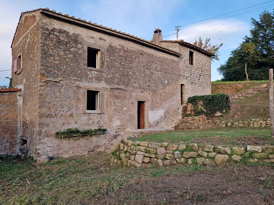 Immagine 7 di Rustico / casale in vendita  in Strada Mazzatosta a Vitorchiano