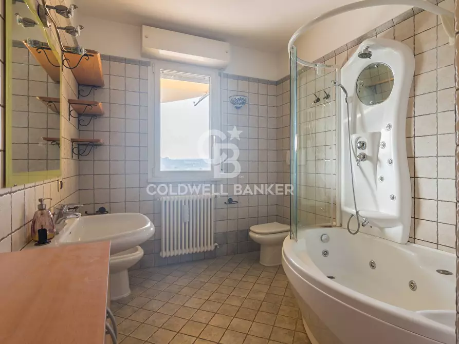 Immagine 10 di Appartamento in vendita  in Via Marano a Coriano