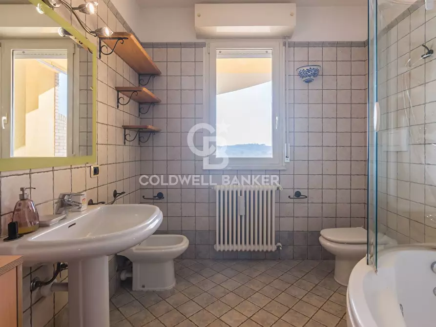 Immagine 11 di Appartamento in vendita  in Via Marano a Coriano