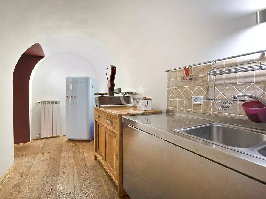 Immagine 11 di Appartamento in vendita  in Via Aurelio Saffi a Viterbo