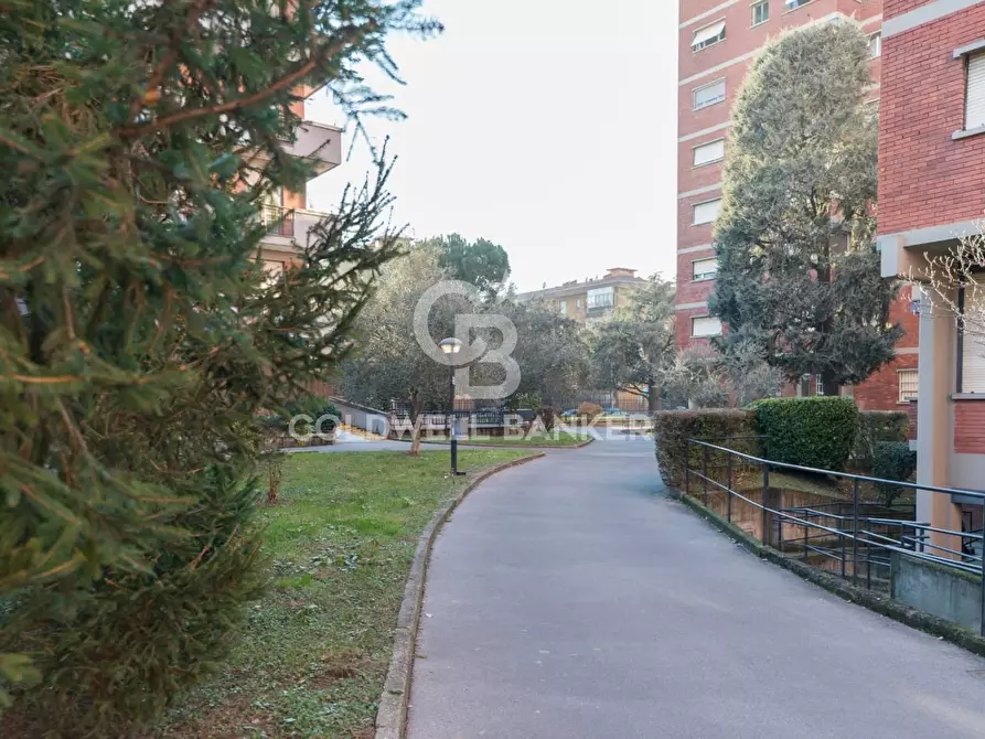 Immagine 18 di Appartamento in vendita  in Viale Giovanni Suzzani a Milano