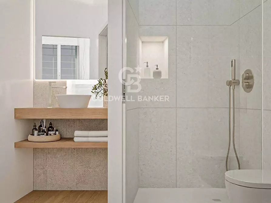 Immagine 9 di Appartamento in vendita  in Viale Carlo Espinasse a Milano