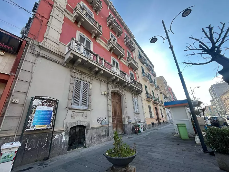 Immagine 1 di Appartamento in vendita  in Viale Margherita a Napoli